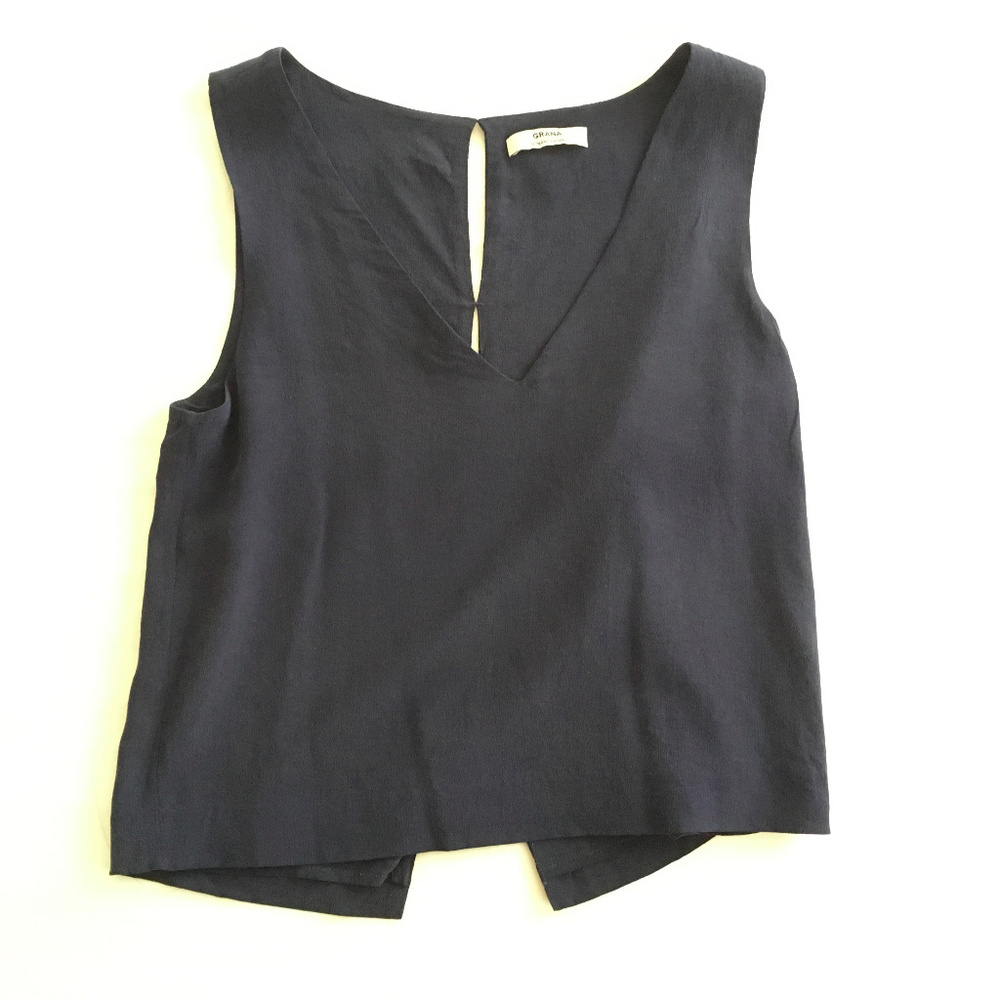 Navy 100% Silk Grana V-neck cropped shirt